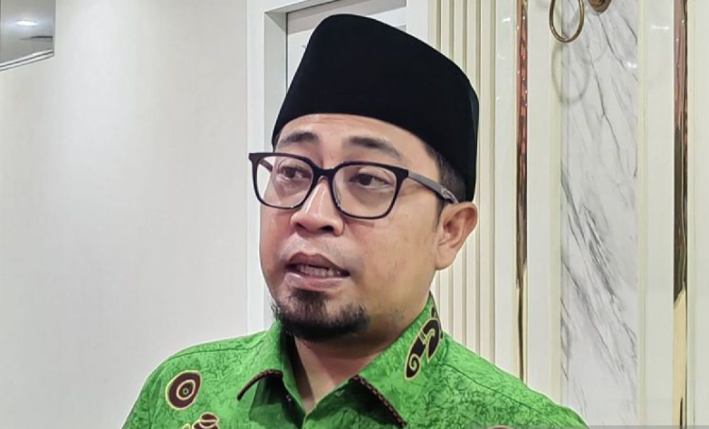 DPR Minta Kebutuhan Guru dan Nakes Dipetakan saat Rekrutmen ASN Daerah Dibatasi